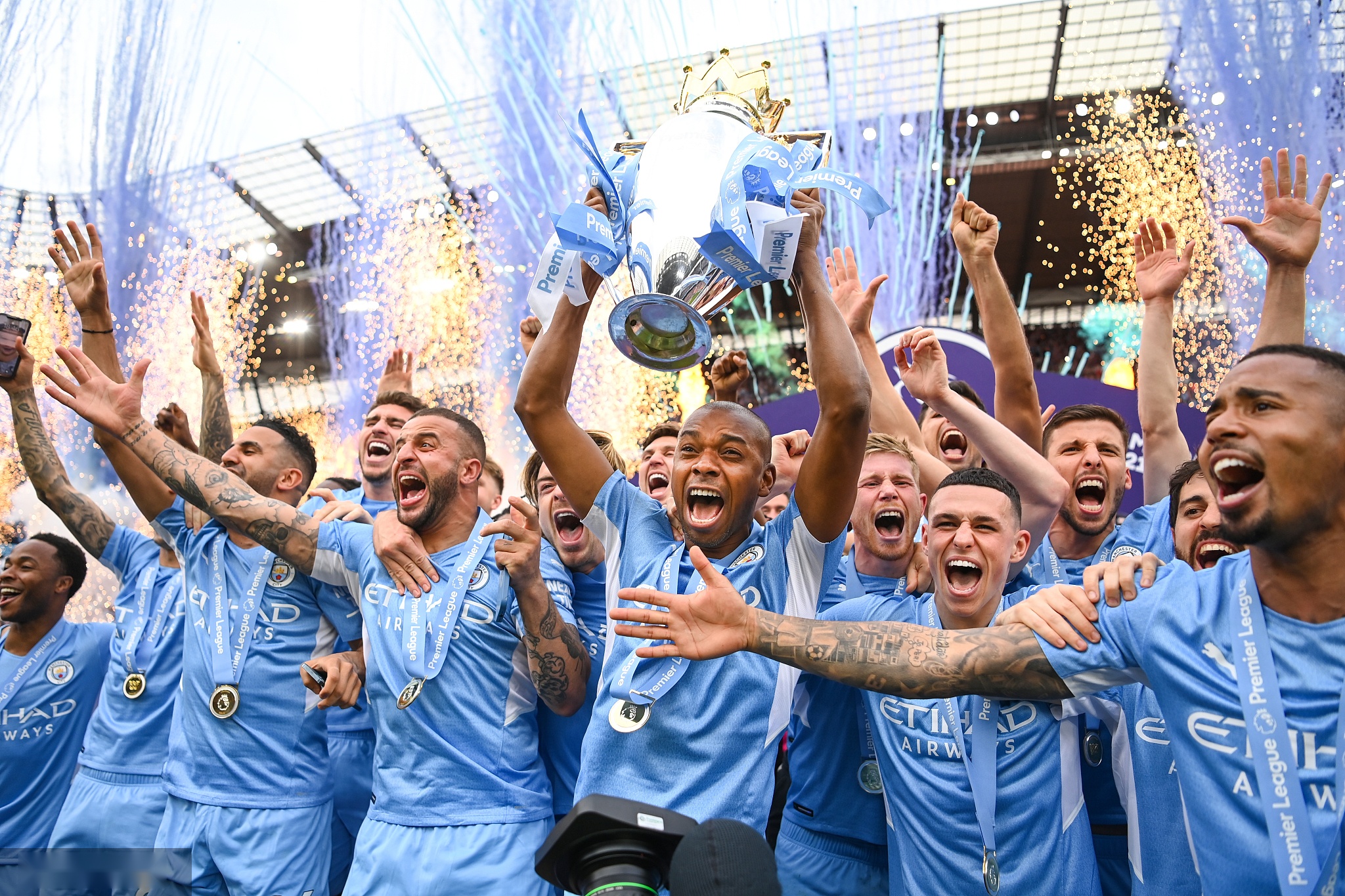 不少球迷感 不少球迷感